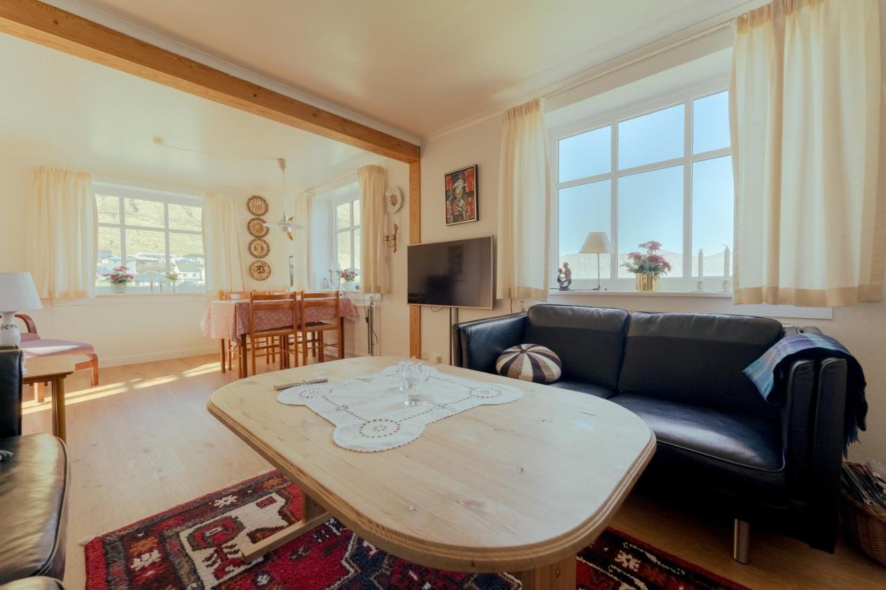 Oyndarfjordur Lovely 4-Br House / Sea View / Nature מראה חיצוני תמונה