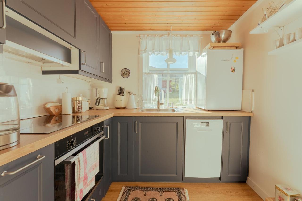 Oyndarfjordur Lovely 4-Br House / Sea View / Nature מראה חיצוני תמונה